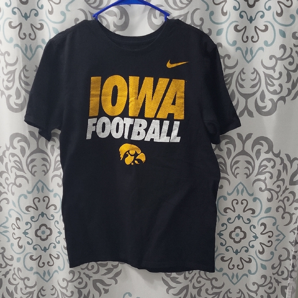 Iowa Hawkeyes Football Tshirt